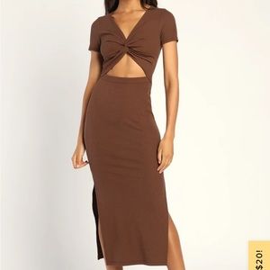 NWT: Lulus Style Twist Brown Twist Front Cutout Midi Dress